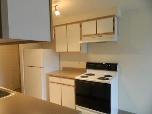 Springwater Trail Apartments Kitchen