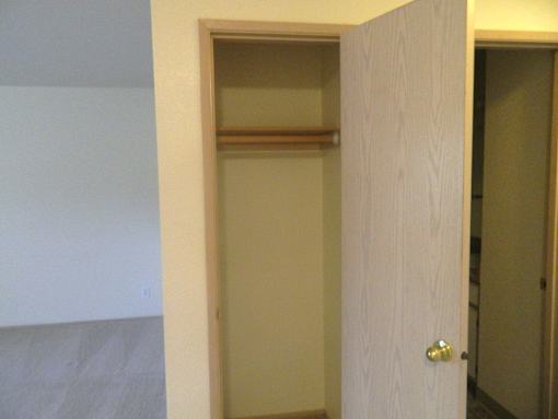 Springwater Trail Apartments Coat Closet