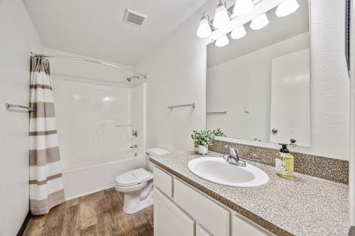 Reflections at Hidden Creek Apartments - Keizer, Oregon