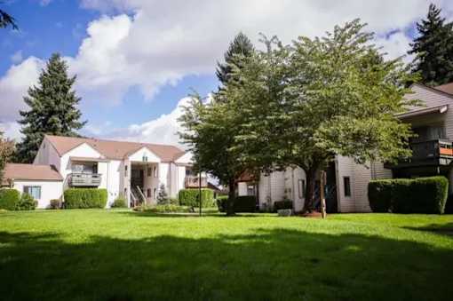Sawyer Pointe Apartments - Scappoose, Oregon