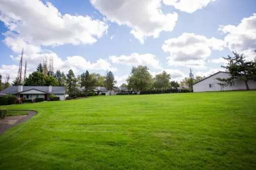 Somerset West Apartments - Portland, Oregon