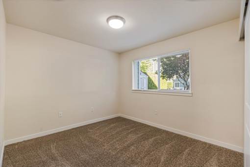 Cascade Woods bedroom