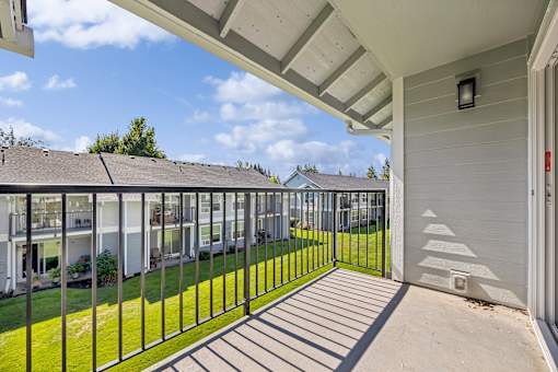 Reflections at Hidden Creek Apartments - Keizer, Oregon