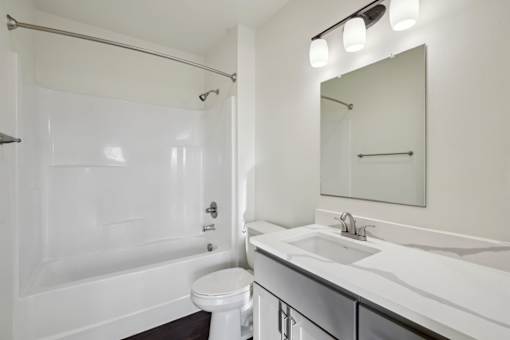 Haven Park Apartments Bathroom