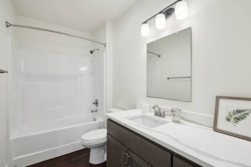 Haven Park Apartments Bathroom
