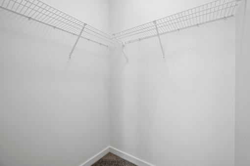 Haven Park Apartments Closet