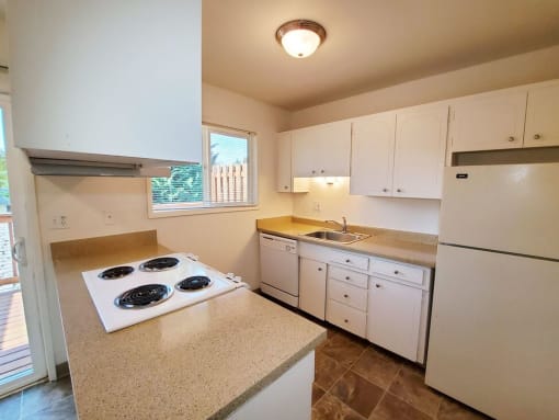 Kristin Apartments Kitchen