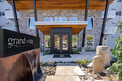 Grand Vista Apartments Front Entrance