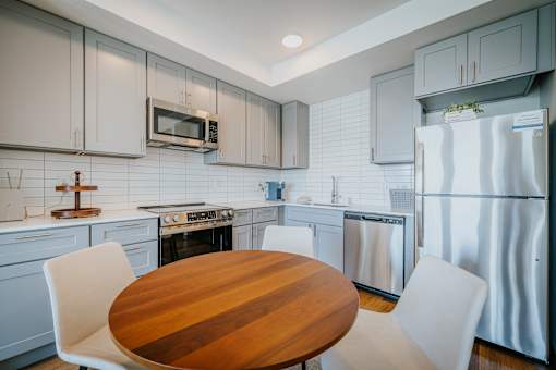 Grand Vista Apartments Kitchen