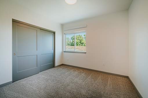 Grand Vista Apartments Bedroom