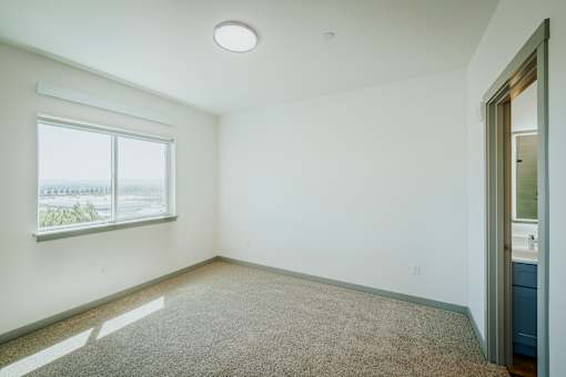 Grand Vista Apartments Bedroom