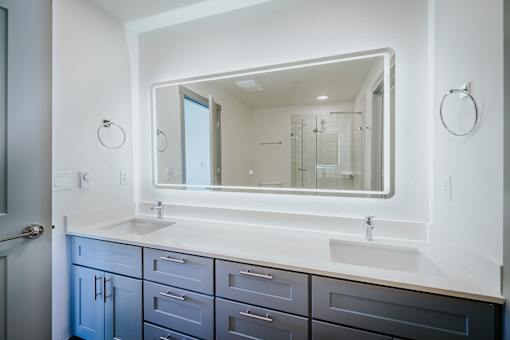 Grand Vista Apartments Bathroom Vanity