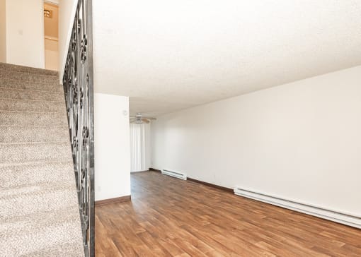 Cinnamon Square Apartments Living Room
