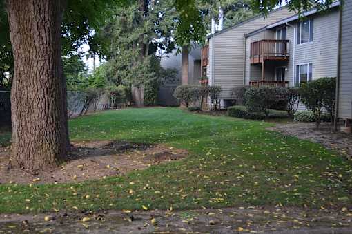London Pointe Apartments Exterior - Tualatin, Oregon