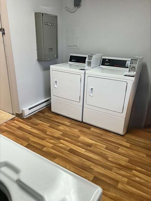 Mt. Pleasant Apartments Laundry Room