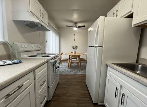 Mt. Pleasant Apartments Kitchen