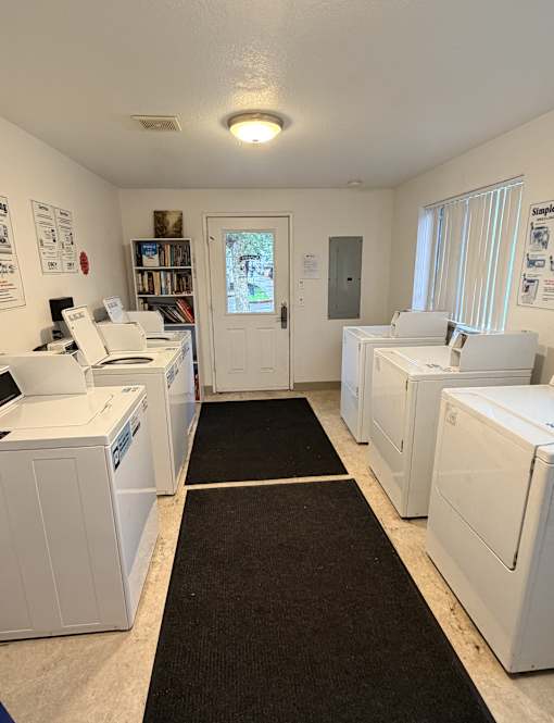 Orchard View Apartments - Salem, Oregon
