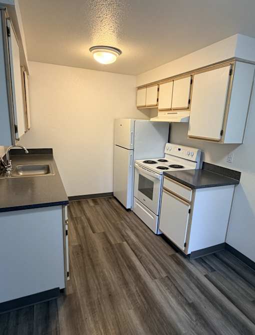Orchard View Apartments - Salem, Oregon