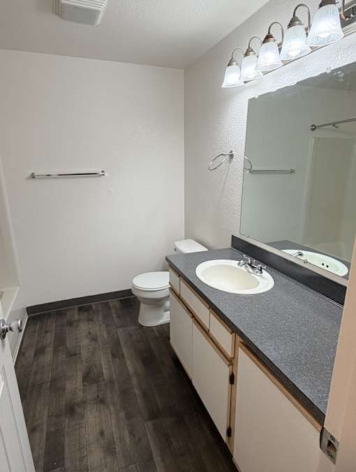 Orchard View Apartments - Salem, Oregon