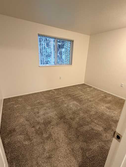 Orchard View Apartments - Salem, Oregon