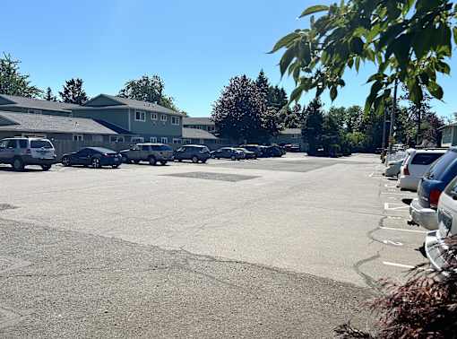 Mt. Pleasant Apartments Parking Lot