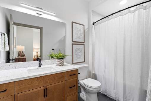 Pearson Lofts Bathroom
