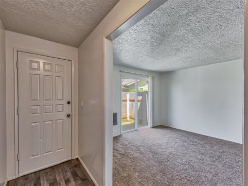 Beverly Gardens Apartments Front door