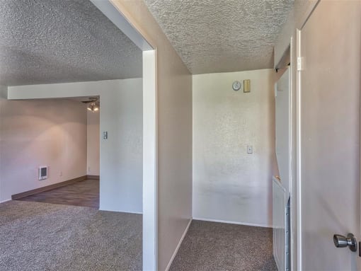 Beverly Gardens Apartments Washer/dryer