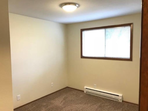 Janet Court Apartments Bedroom