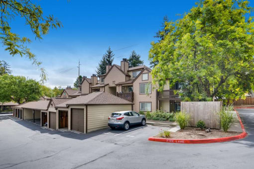 Stratford Apartments Garages