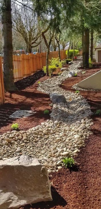 Stratford Apartments Rock Trail