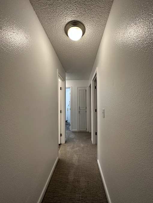 Parkview Apartments Hallway