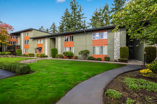 River Cliff Apartments Exterior Building