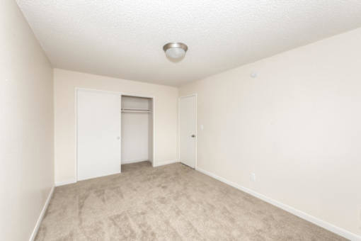 Royal Greens Bedroom View with Closet