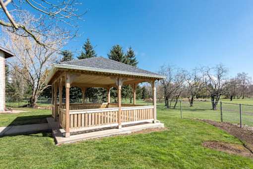 Royal Greens Gazebo
