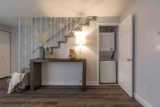 Somerset West Apartments - Portland, Oregon