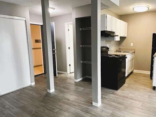 Riverbend Terrace Apartments Kitchen