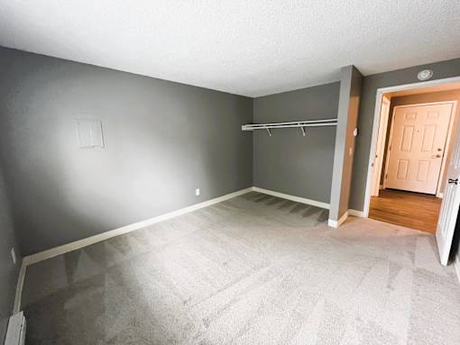 Riverbend Terrace Apartments Bedroom