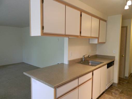 Springwater Trail Apartments Kitchen