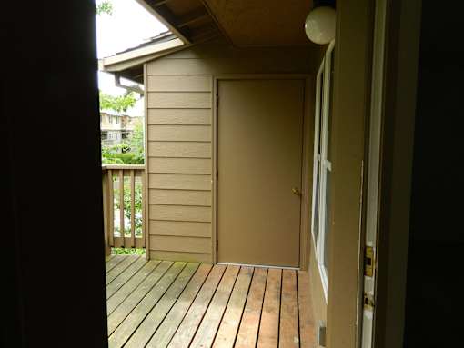 Springwater Trail Apartments Patio