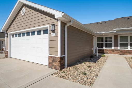 Rochester Hills Michigan Apartment Rentals Redwood Living Redwood Rochester Hills Exterior