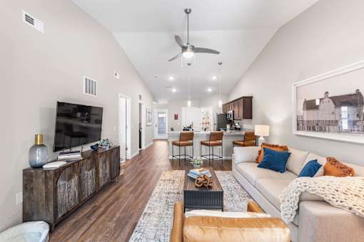 Omaha Wenninghoff Road Nebraska Apartment Rentals Redwood Living Redwood Omaha Wenninghoff Road Forestwood Living Room