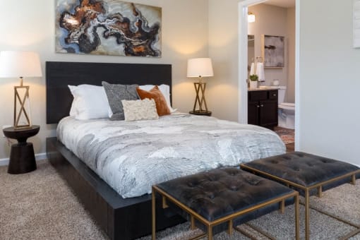 Altoona IA Apartment Rentals Redwood Linden Oaks Master Bedroom