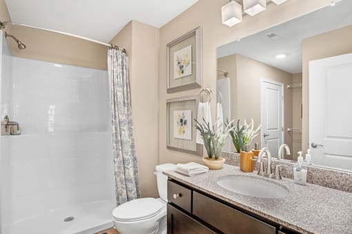 Altoona Iowa Apartment Rentals Redwood Living Redwood Altoona Bathroom