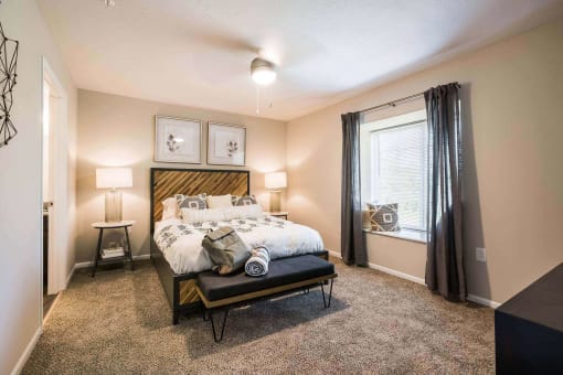 Charlotte North Carolina Apartment Rentals Redwood Living Redwood Charlotte Harris Houston Road Main Bedroom