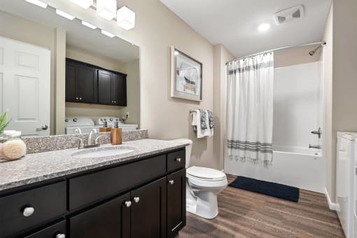 Kannapolis North Carolina Apartment Rentals Redwood Living Redwood Kannapolis Parkway Bathroom