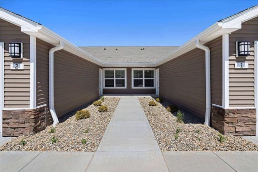 Lockport Illinois Apartment Rentals Redwood Living Redwood Lockport Private Entrance