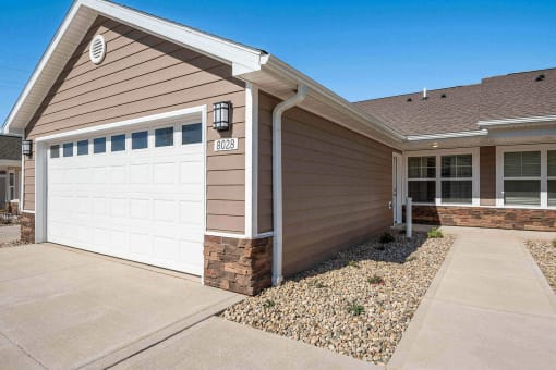 Lockport Illinois Apartment Rentals Redwood Living Redwood Lockport Exterior