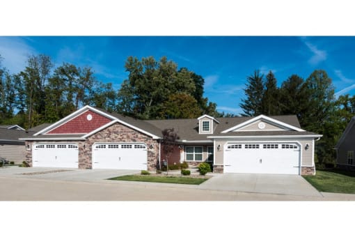 Macedonia OH Apartment Rentals Redwood Macedonia Exterior Units