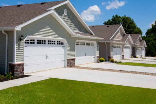 North Ridgeville OH Apartment Rentals Redwood North Ridgeville Bagley Road Two Car Garage